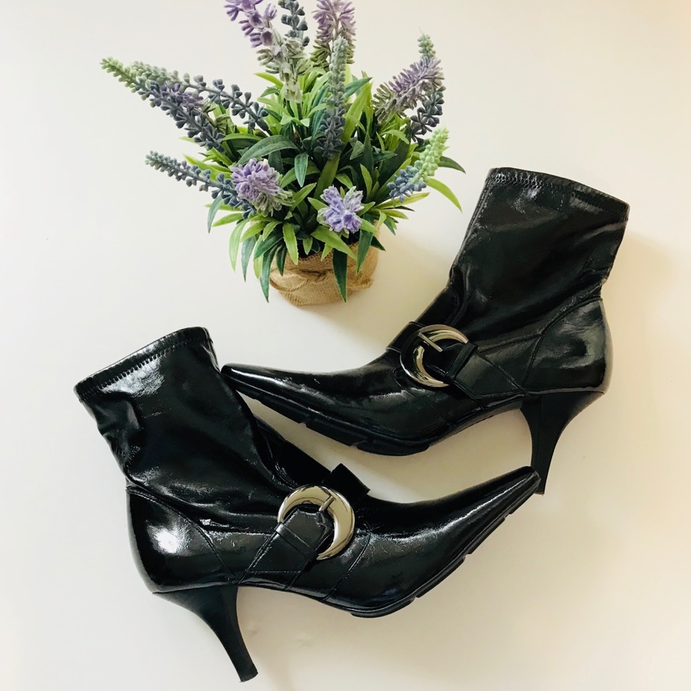 BCBGirls Black Patent Pointy Toe Ankle Bootie 6.5